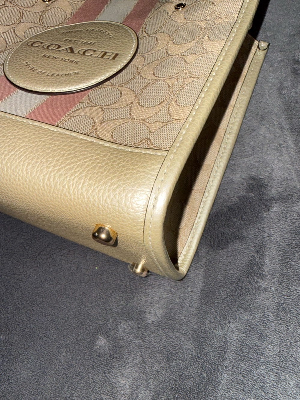 NWT COACH Mini Dempsey Tote 22 Signature Jacquard. Soft Gold/Khaki/Pink/Goldtone - Picture 5 of 13